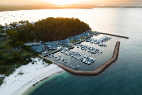Anchorage Port Stephens